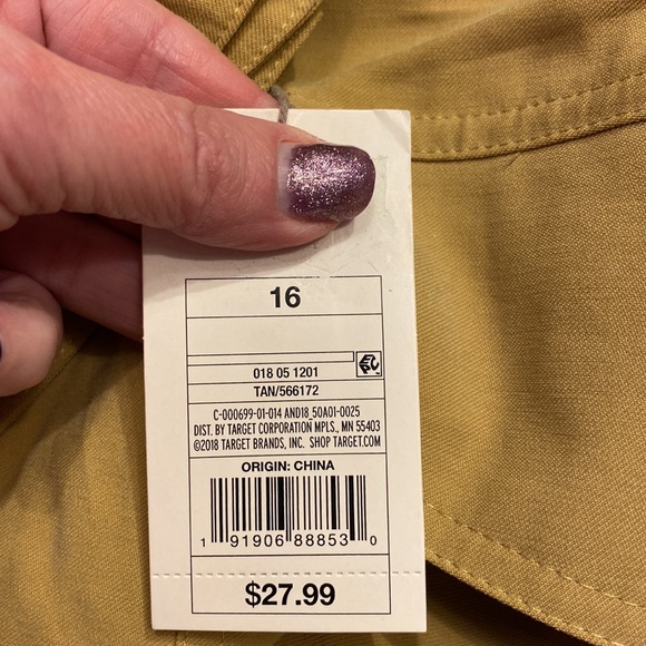 a new day - midi tan skirt with cute front pockets and complete button up front - Picture 10 of 10